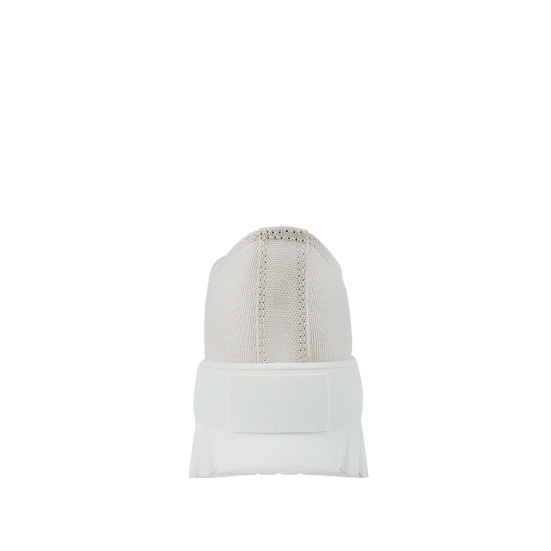 Tenis Versa beige para Mujer