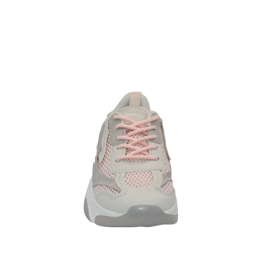 Tennis Blitz nude