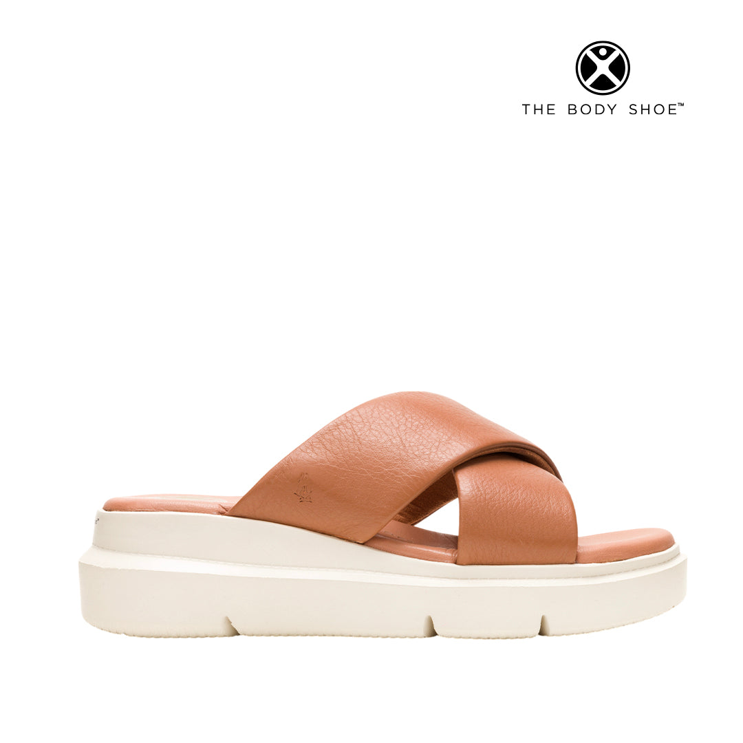 Sandalias flats Uplift X para mujer color tan
