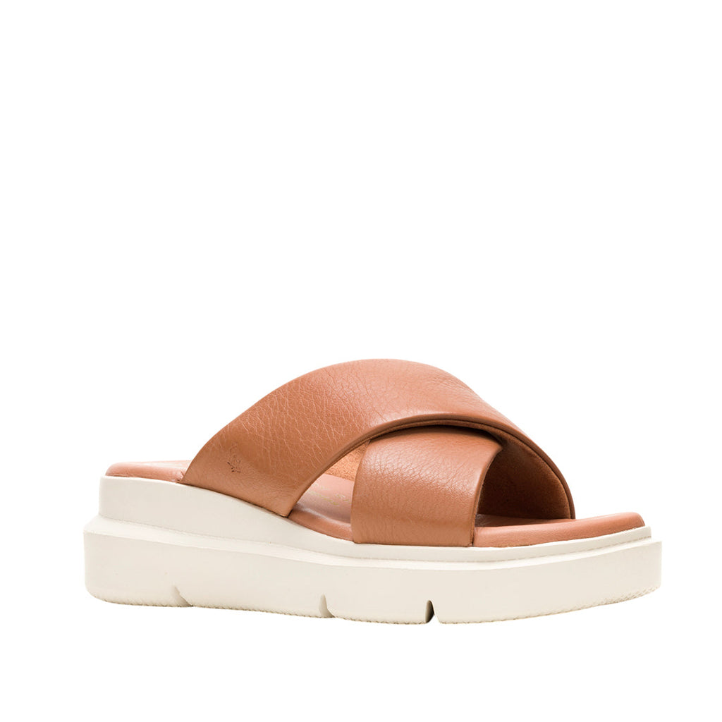 Sandalias flats Uplift X para mujer color tan