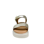 Sandalias flats Uplift QTR para mujer color dorado