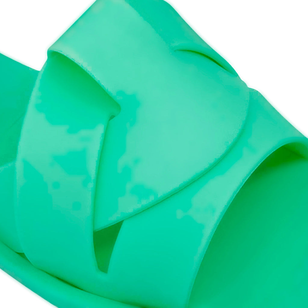 Sandalias flats Nina verde