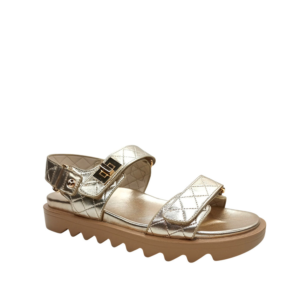 Sandalias flats Madeline para mujer color dorado