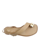 Sandalias flats Gisele para mujer color arena