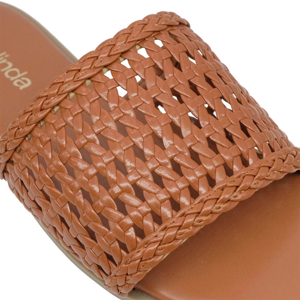 Sandalias flats Betty para mujer color café